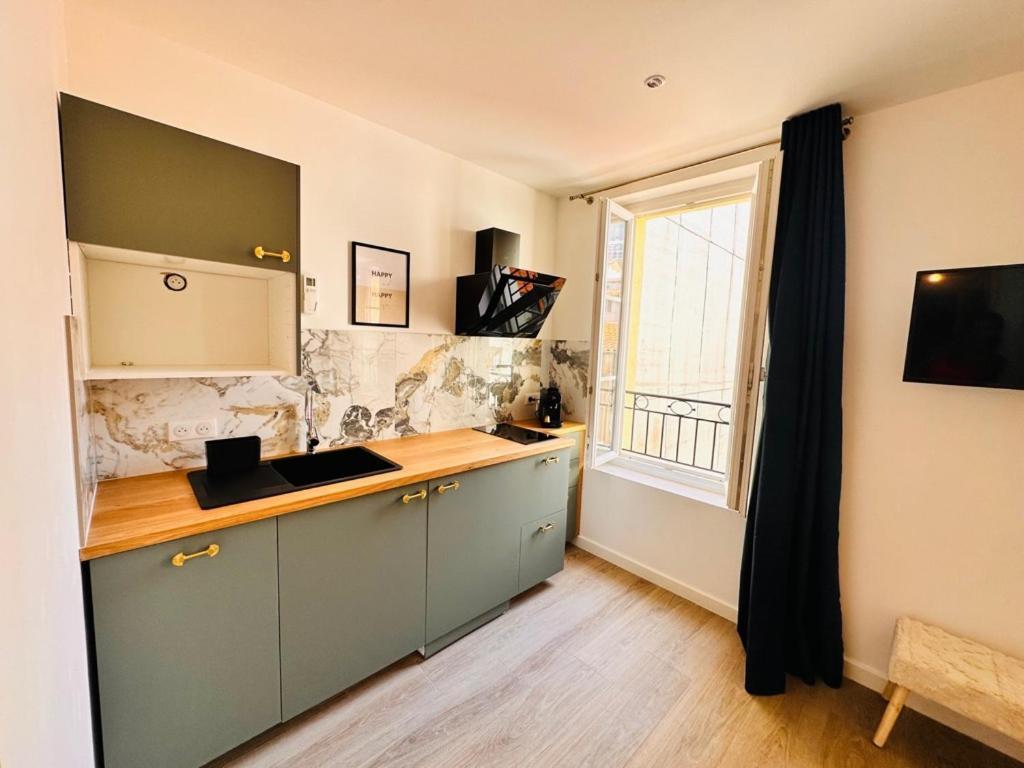 Les Appartements De Nana 8 - Studio Hypercentre, Rue Meynadier, Palais & Plage, Clim, Wifi Cannes Exterior photo