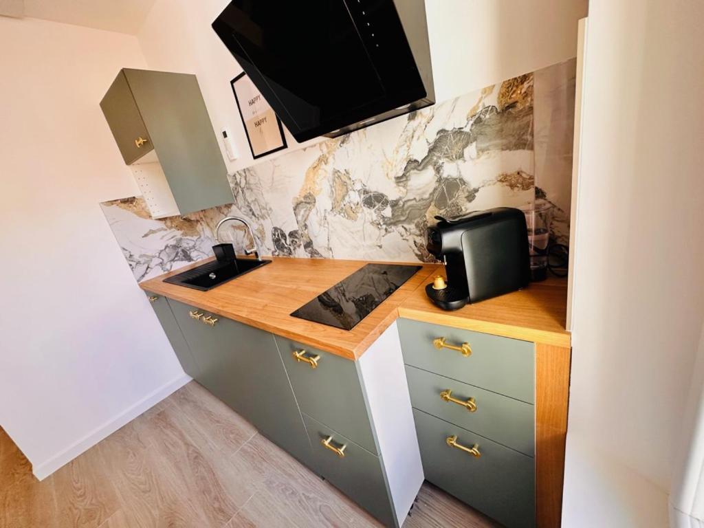 Les Appartements De Nana 8 - Studio Hypercentre, Rue Meynadier, Palais & Plage, Clim, Wifi Cannes Exterior photo